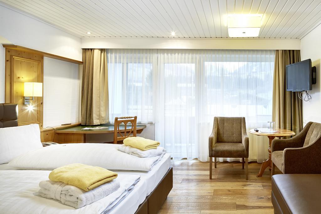 Sporthotel Kogler Mittersill Rum bild