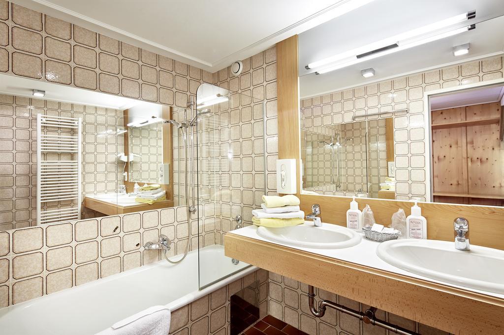 Sporthotel Kogler Mittersill Rum bild