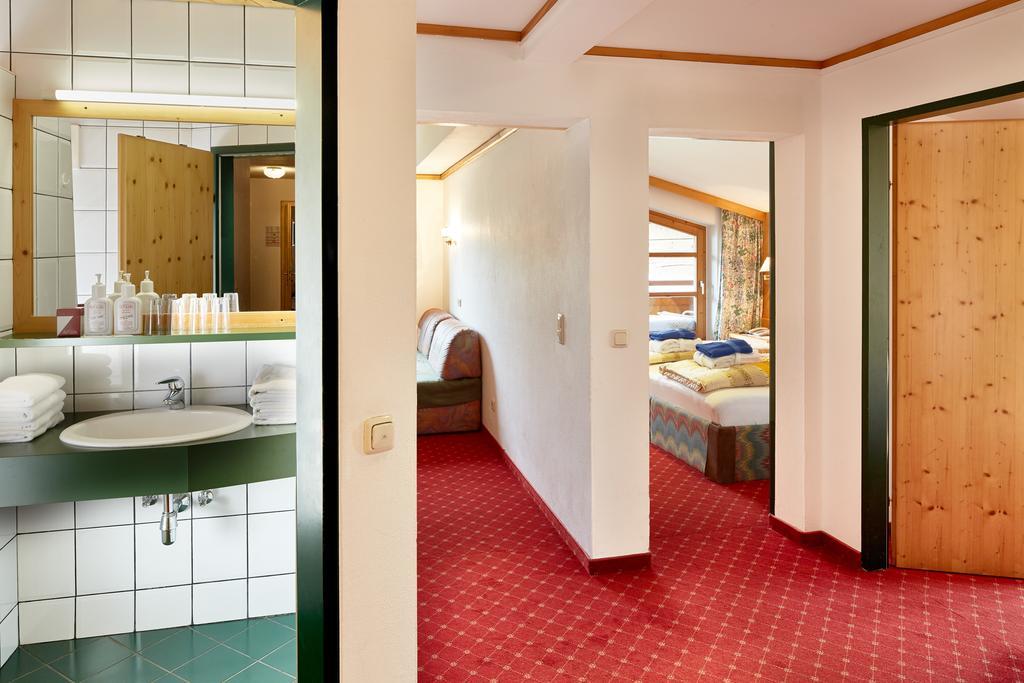 Sporthotel Kogler Mittersill Exteriör bild